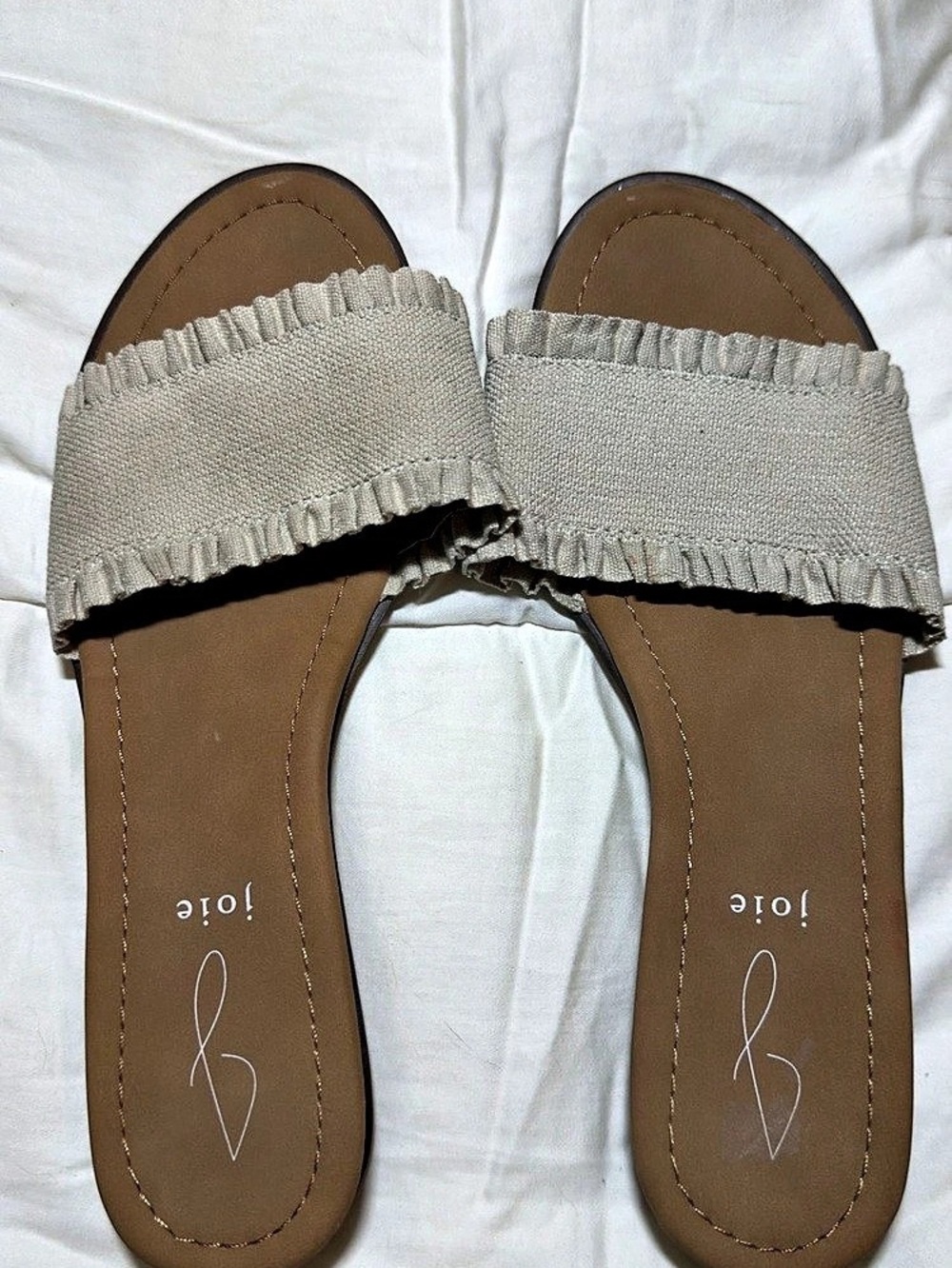 Joie Eidel Neutral Cream Canvas Ruffle Flat Slide Sandals Size 7.5
